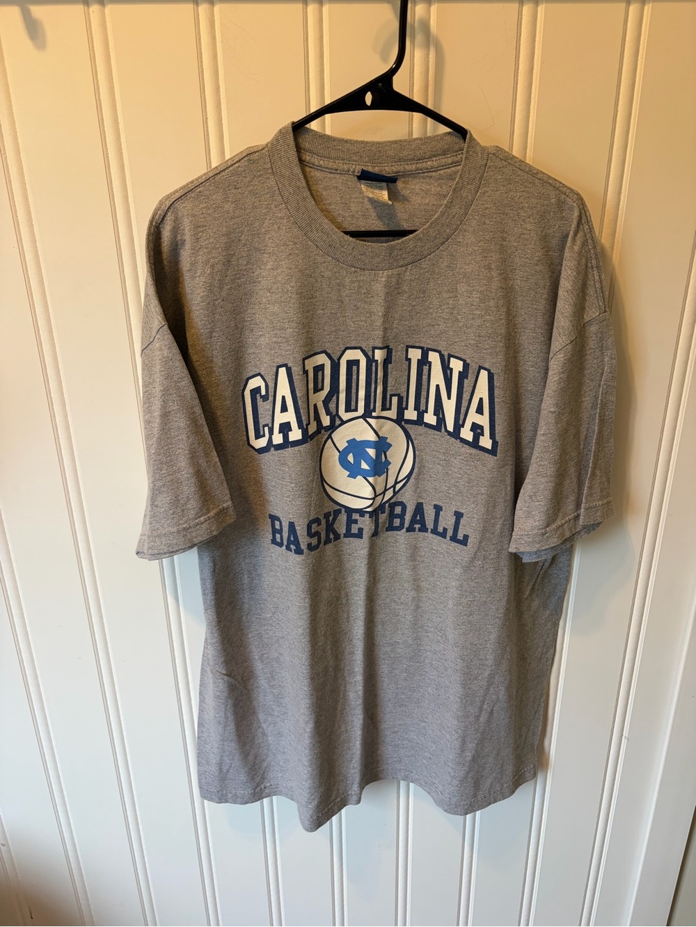 Vintage 90s UNC Carolina Basketball T-Shirt XL Team Edition Champs Sports Gray